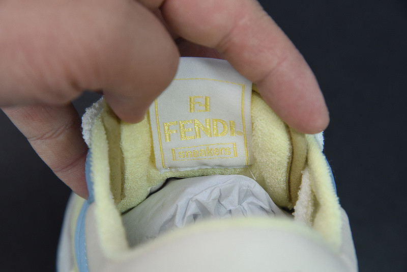 fen sneaker